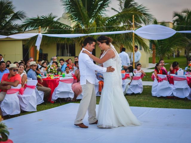La boda de Hazael y Ana Karen en Veracruz, Veracruz 28