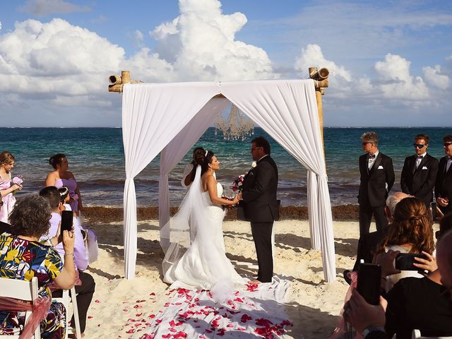 La boda de Aaron y Yazi en Puerto Morelos, Quintana Roo 56