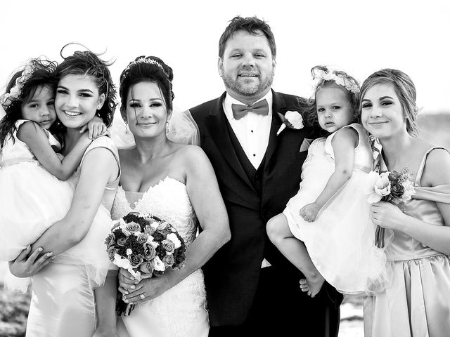 La boda de Aaron y Yazi en Puerto Morelos, Quintana Roo 85