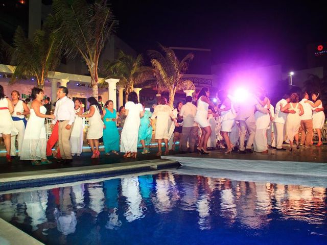 La boda de Roger y Ileana en Cancún, Quintana Roo 14
