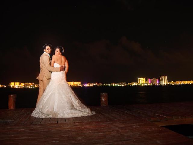 La boda de Roger y Ileana en Cancún, Quintana Roo 16