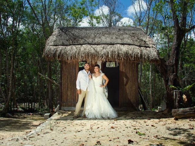 La boda de Roger y Ileana en Cancún, Quintana Roo 24