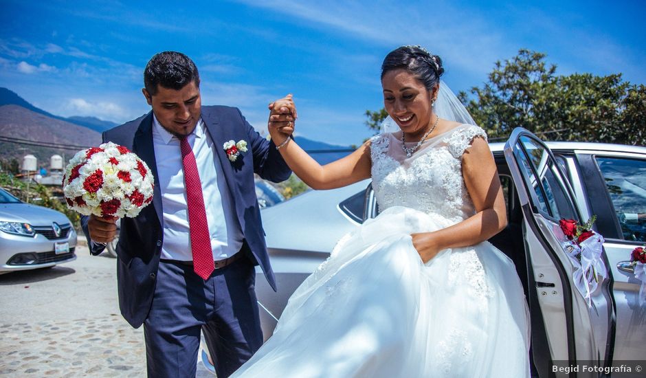 La boda de Carlos Eduardo y Liliana en Oaxaca, Oaxaca