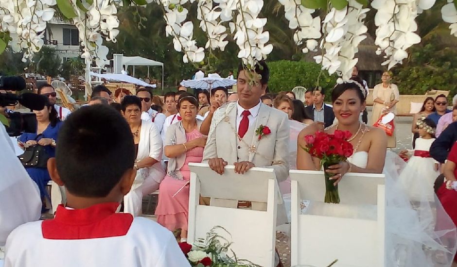 La boda de Luis Iván y Margarita en Acapulco, Guerrero