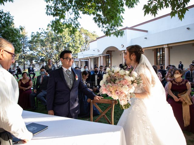 La boda de Naim y Elizabeth en Tonalá, Jalisco 24