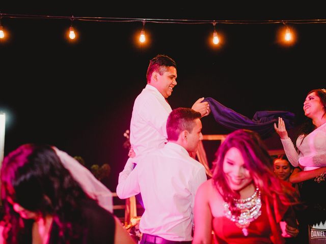 La boda de David y Fabiola en Tampico, Tamaulipas 258