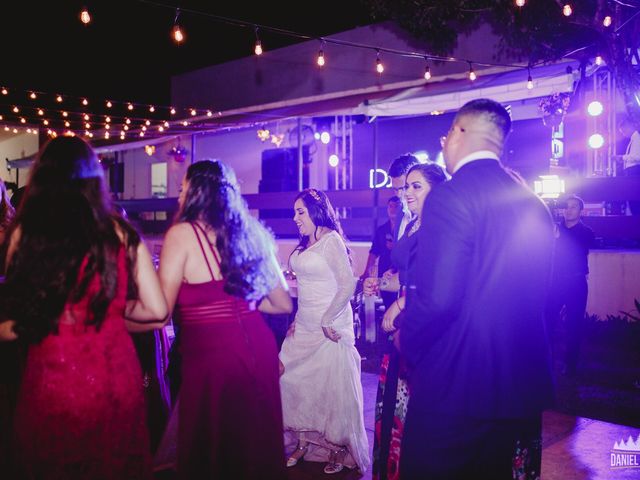 La boda de David y Fabiola en Tampico, Tamaulipas 328