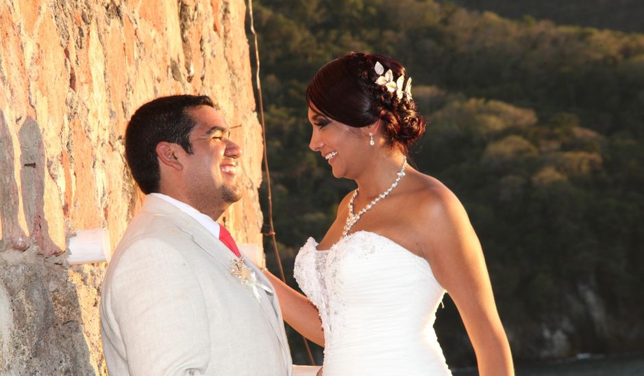 La boda de Luis y Mitzi en Puerto Vallarta, Jalisco