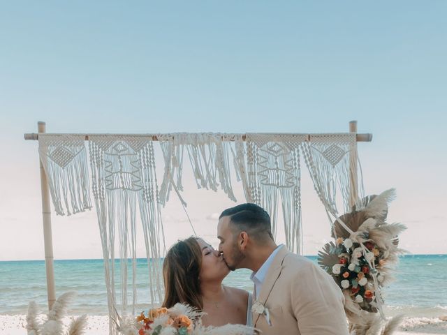 La boda de Luis y Mychelle en Playa del Carmen, Quintana Roo 54