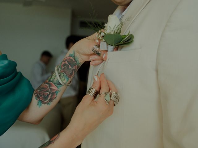 La boda de Adrian y Dary en Ixtapa Zihuatanejo, Guerrero 13
