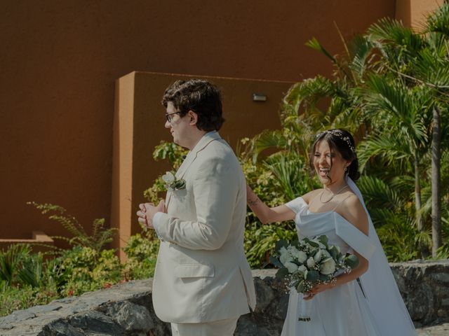 La boda de Adrian y Dary en Ixtapa Zihuatanejo, Guerrero 25