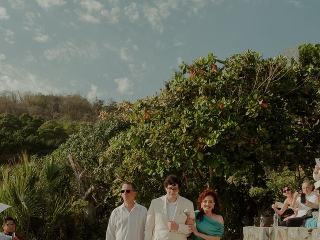 La boda de Adrian y Dary en Ixtapa Zihuatanejo, Guerrero 40