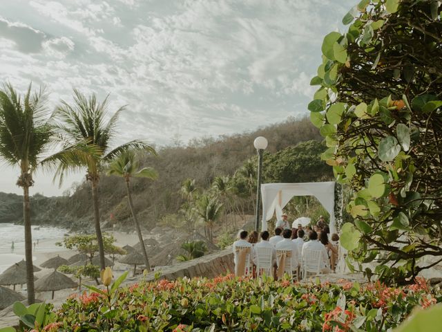 La boda de Adrian y Dary en Ixtapa Zihuatanejo, Guerrero 47