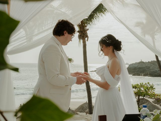 La boda de Adrian y Dary en Ixtapa Zihuatanejo, Guerrero 49