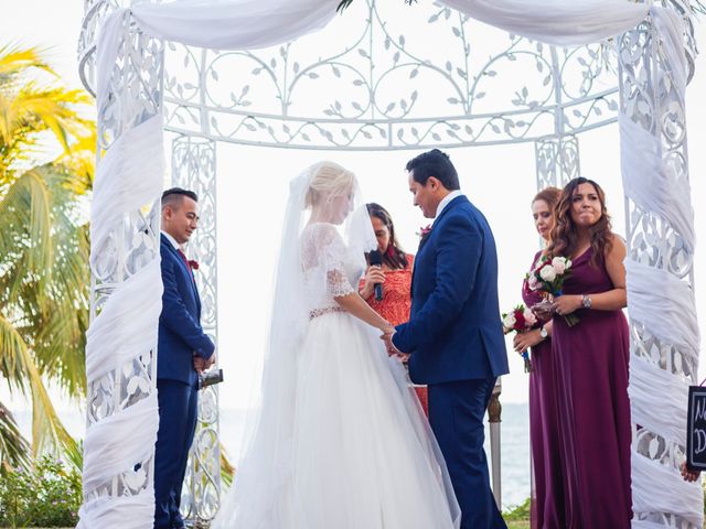 La boda de Yahel y Tatiana en Cancún, Quintana Roo 49
