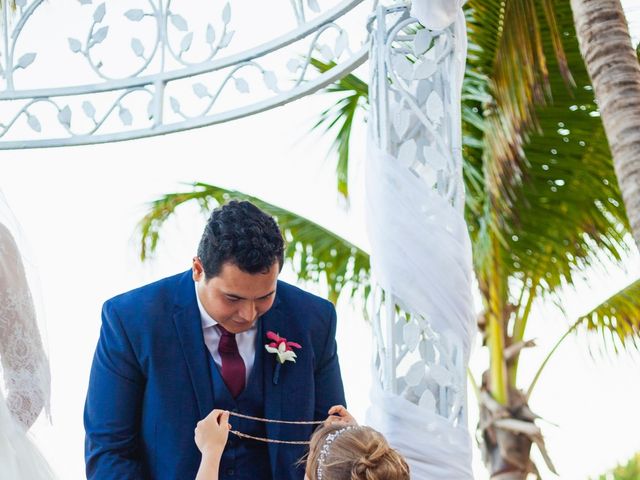 La boda de Yahel y Tatiana en Cancún, Quintana Roo 58