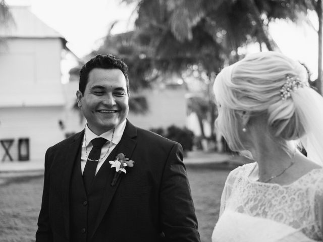 La boda de Yahel y Tatiana en Cancún, Quintana Roo 74