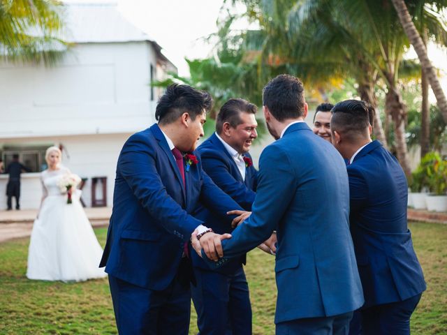 La boda de Yahel y Tatiana en Cancún, Quintana Roo 81