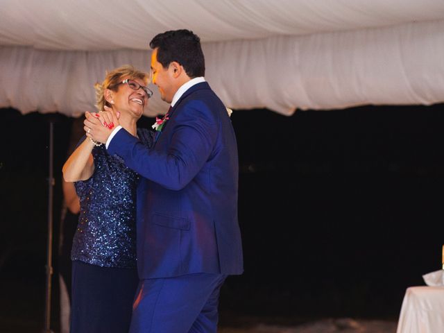 La boda de Yahel y Tatiana en Cancún, Quintana Roo 101