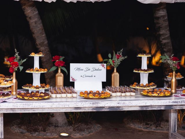 La boda de Yahel y Tatiana en Cancún, Quintana Roo 110