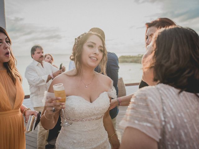 La boda de Arturo y Pamela en Bucerias, Nayarit 136