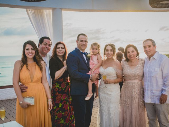 La boda de Arturo y Pamela en Bucerias, Nayarit 137