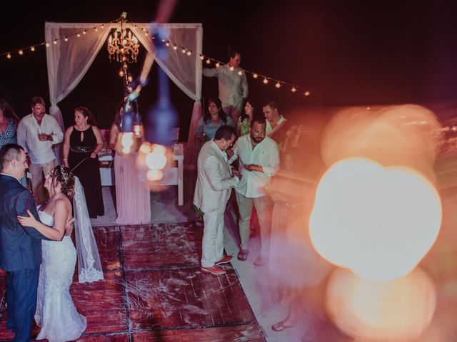 La boda de Arturo y Pamela en Bucerias, Nayarit 157