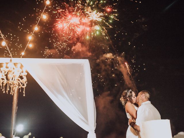 La boda de Arturo y Pamela en Bucerias, Nayarit 213