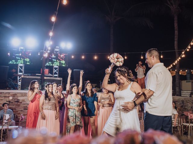 La boda de Arturo y Pamela en Bucerias, Nayarit 220