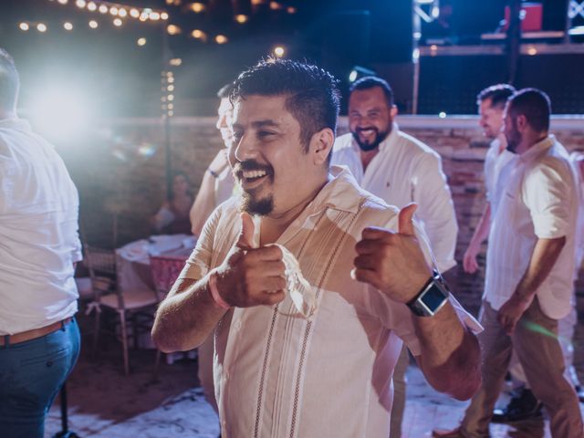 La boda de Arturo y Pamela en Bucerias, Nayarit 231