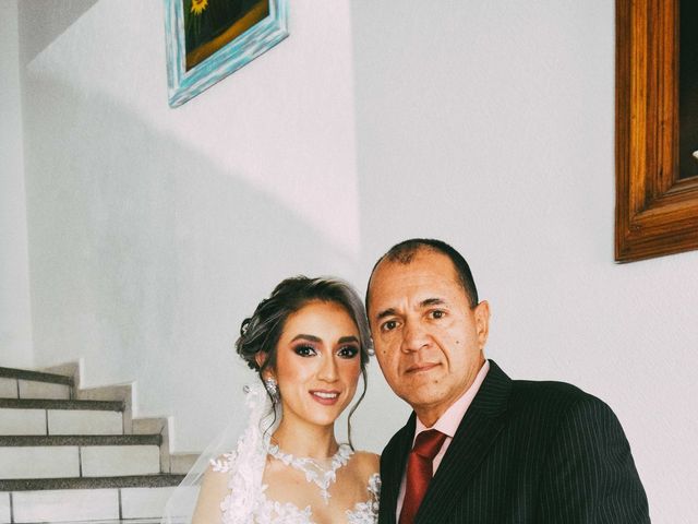 La boda de Alejandro y Fanny en León, Guanajuato 13