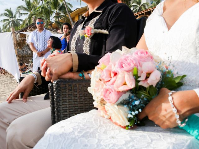La boda de Miguel Ángel y Adriana en Ixtapa Zihuatanejo, Guerrero 9