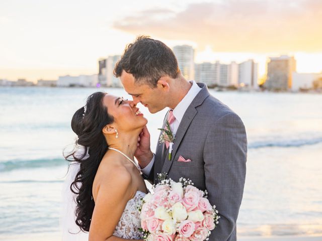 La boda de Lucas y Christina en Cancún, Quintana Roo 90