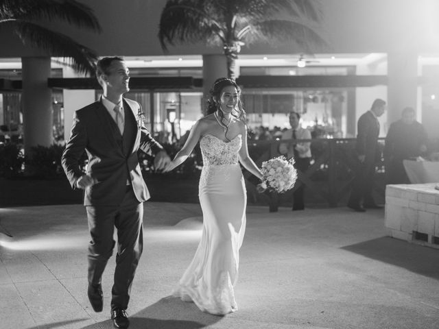 La boda de Lucas y Christina en Cancún, Quintana Roo 108