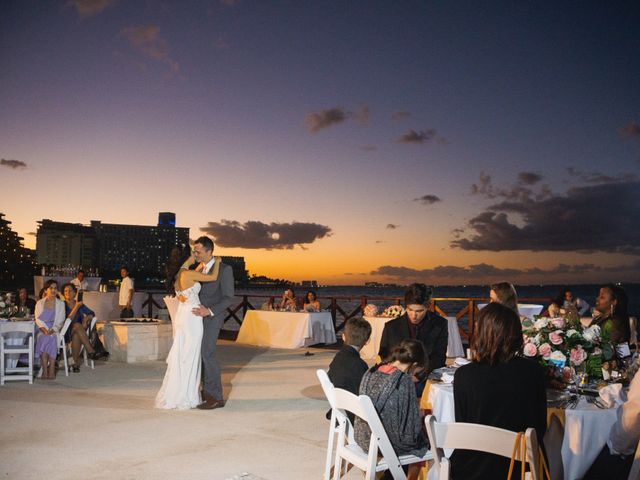 La boda de Lucas y Christina en Cancún, Quintana Roo 112