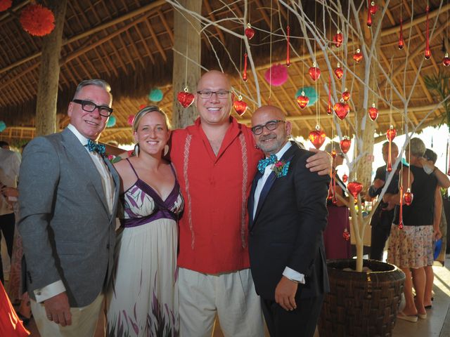 La boda de Raymond y Harvey en Puerto Vallarta, Jalisco 14
