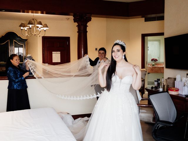 La boda de José Guadalupe y Lucy Estefanía en San Luis Potosí, San Luis Potosí 3