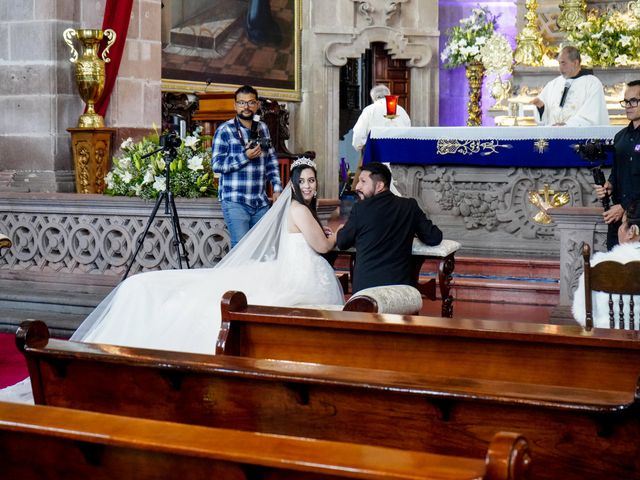 La boda de José Guadalupe y Lucy Estefanía en San Luis Potosí, San Luis Potosí 20