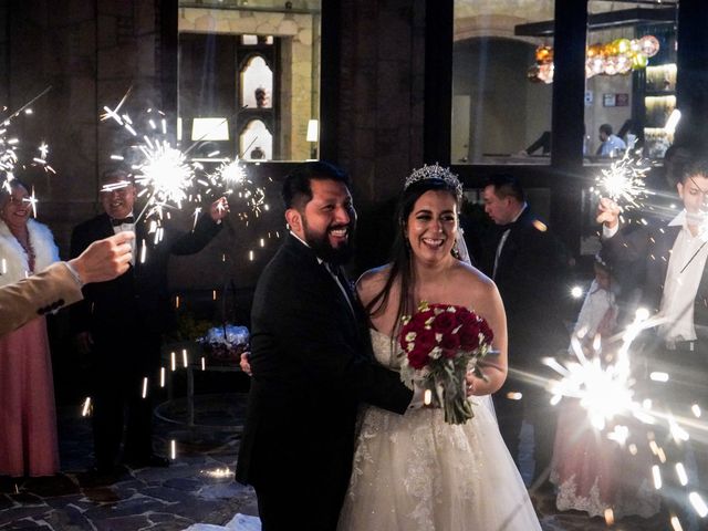 La boda de José Guadalupe y Lucy Estefanía en San Luis Potosí, San Luis Potosí 23