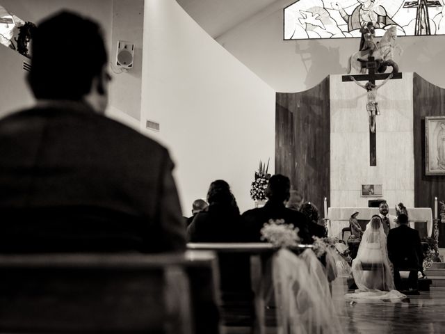 La boda de Edgar y Evelyn en Monterrey, Nuevo León 21