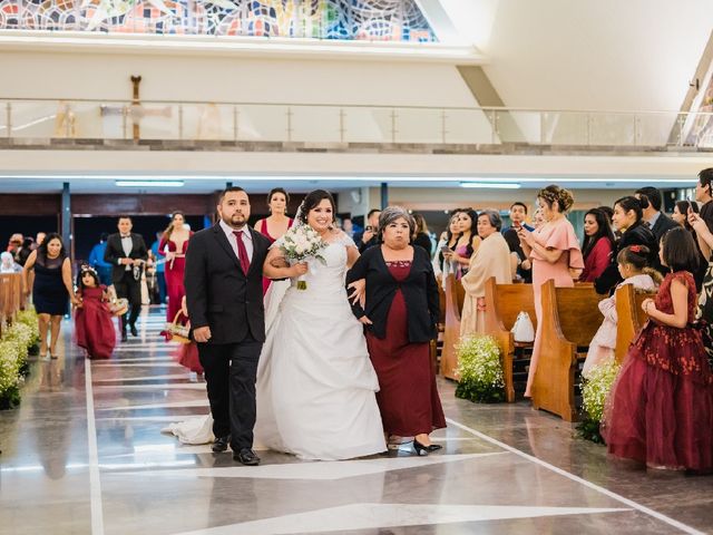 La boda de Aarón  y Lupita   en Culiacán, Sinaloa 25
