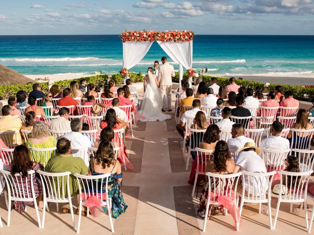 La boda de Rafa y Pau en Cancún, Quintana Roo 29