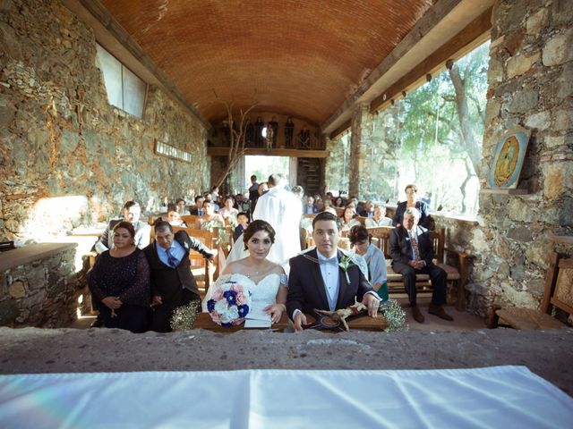 La boda de Christian  y Adriana en Guanajuato, Guanajuato 11