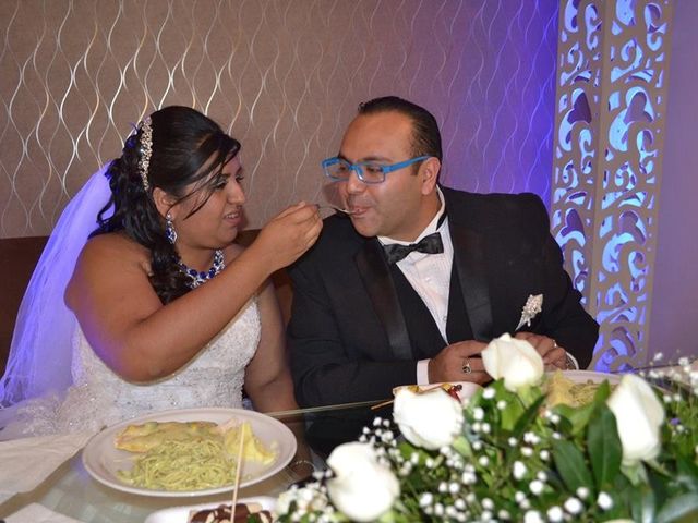 La boda de Víctor Hugo y Victoria  en Santa Catarina, Nuevo León 17