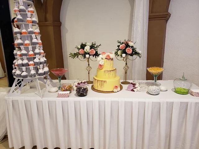 La boda de Everardo y Isabel en Pátzcuaro, Michoacán 9