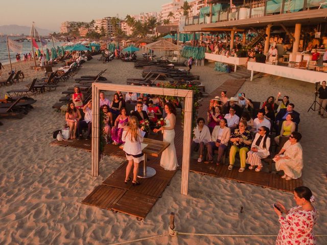 La boda de Georgina y Cecilia en Puerto Vallarta, Jalisco 6