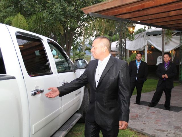 La boda de Robert y Elsa en Ocotlán, Jalisco 16