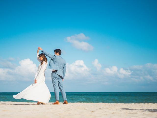 La boda de Santiago y Raysana en Cancún, Quintana Roo 24