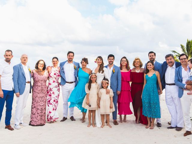 La boda de Santiago y Raysana en Cancún, Quintana Roo 28