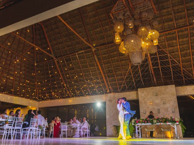 La boda de Santiago y Raysana en Cancún, Quintana Roo 77